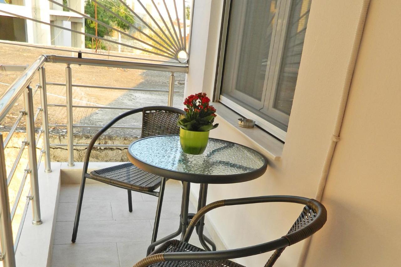 Moírai Blue Phaistos Apartments No1 מראה חיצוני תמונה